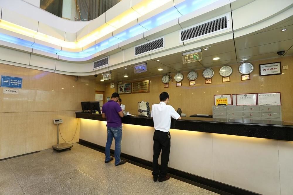 גואנגג'ואו Yile Hotel מראה חיצוני תמונה