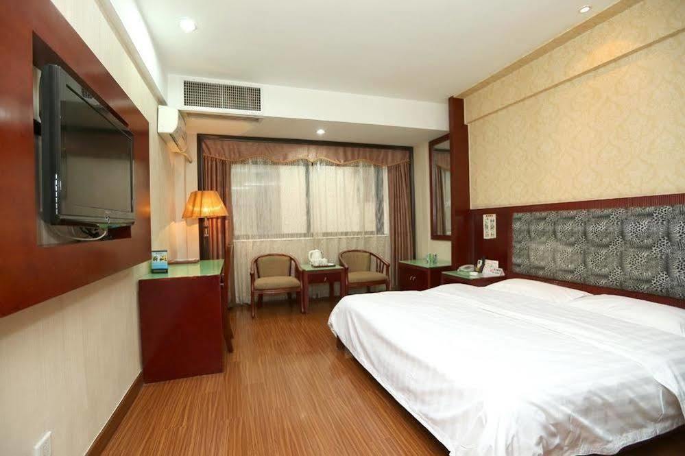 גואנגג'ואו Yile Hotel מראה חיצוני תמונה
